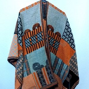 Ruana/Shawl from Three Bird Nest